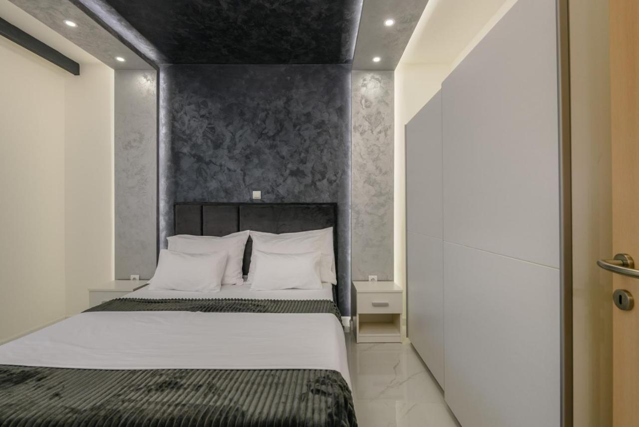 Complex Villa White พูลา ภายนอก รูปภาพ
