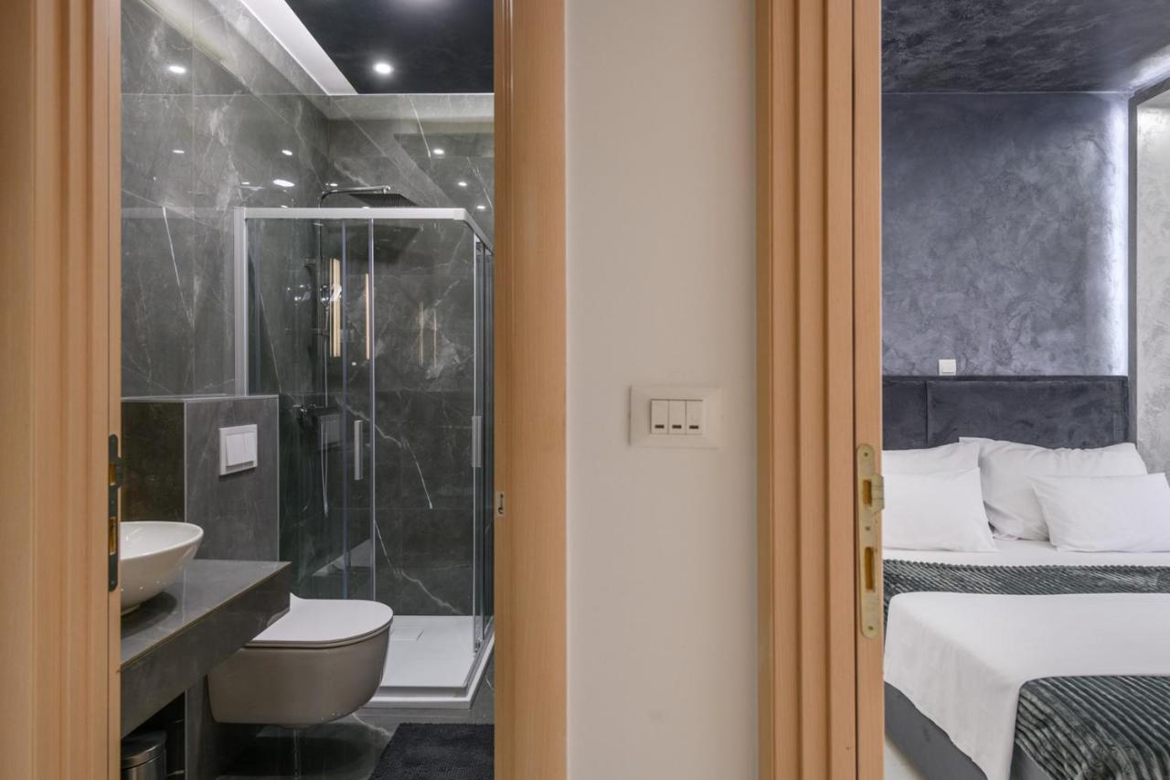 Complex Villa White พูลา ภายนอก รูปภาพ